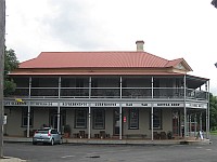 NSW - Ulmarra - Ulmarra Hotel (27 Feb 2010)